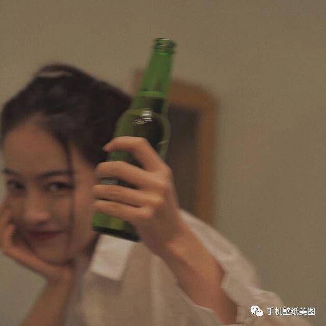 抖音最火头像女生冷酷霸气头像