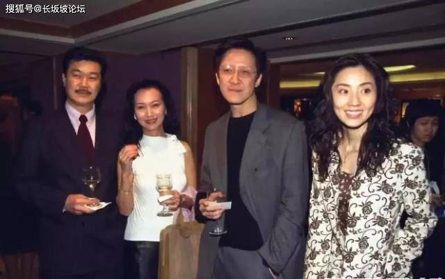 香港大佬揭秘:当年刘嘉玲被强奸、李小龙之死