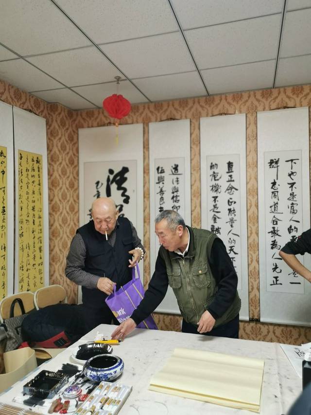 呼市新城区书法家协会创作基地挂牌仪式暨书画笔会活动