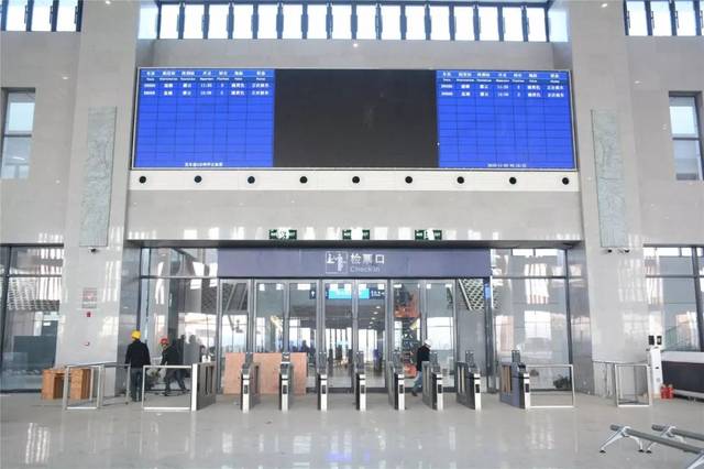 涟水高铁站内部高清多图.jpg(附涟水~连云港的列车时刻表!)