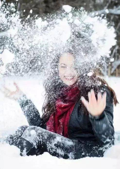 冬天雪景照片这样拍,让画面简单唯美