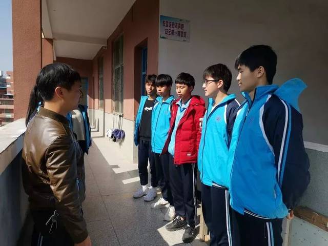 厚德笃学育桃李 丹心沥血谱华章 ——于都县第三中学2020届高三年级组