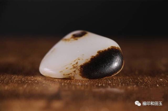 籽料究竟是什么？揭开玉石界的神秘面纱
