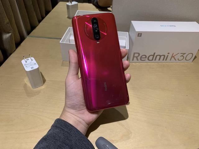 重回1999元红米redmik30把5g手机的价格打了下来