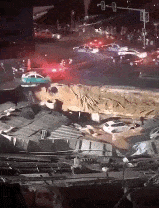 厦门地铁塌陷!两辆车跌落,地铁站进水…亲历者还原现场