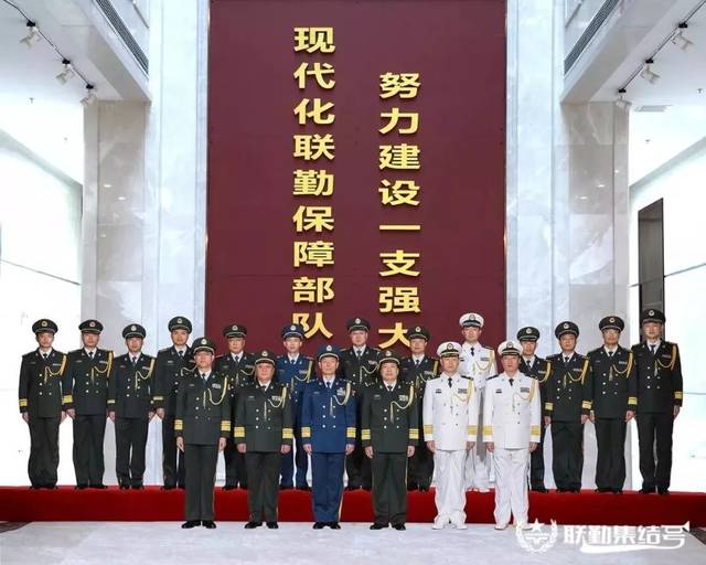 解放军再晋升5位中将,41位少将