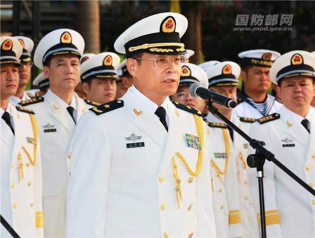 海军4人升中将27人升少将