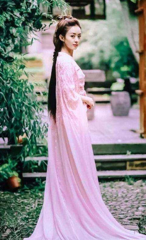 杨幂赵丽颖迪丽热巴毛晓彤李沁佟丽娅,女星粉色古装装扮谁最美?