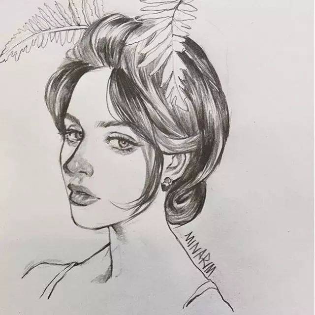 画中有种烟雨朦胧的美感 ▼▼▼ 当然一张完美的速写头像也不简单