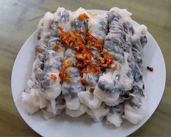 现在 华侨卷粉被人们称为防城卷粉,成了防城港市的特色风味小吃.