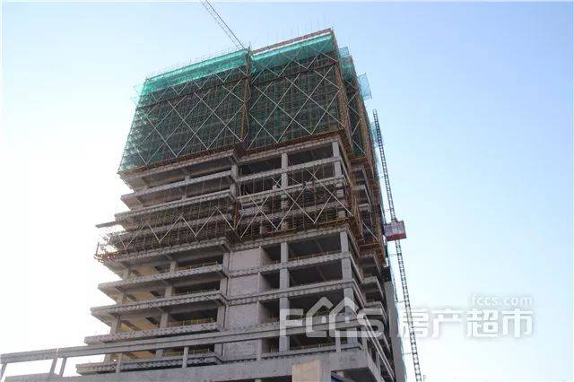 龙游县金融中心分为东,西两块地,金融中心西地块项目建成后由政府回购