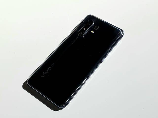 深度解析:vivo x30和x30 pro都有哪些不同之处?_手机搜狐网