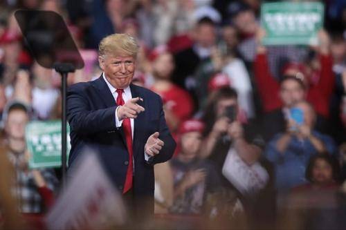 党同伐异!美国众议院通过弹劾条款,特朗普却难