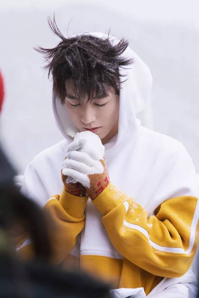 保镖意外透露王俊凯体检身高!小凯又长高了,现