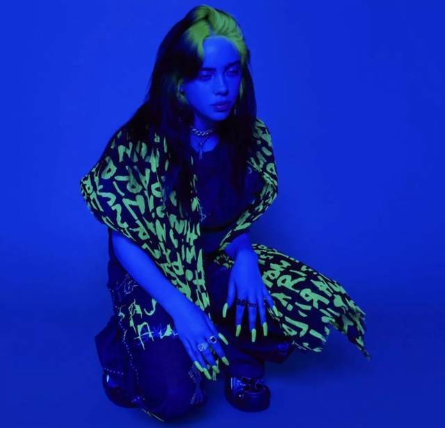 billie eilish:18岁那年,我在itunes榜首翻白眼儿!