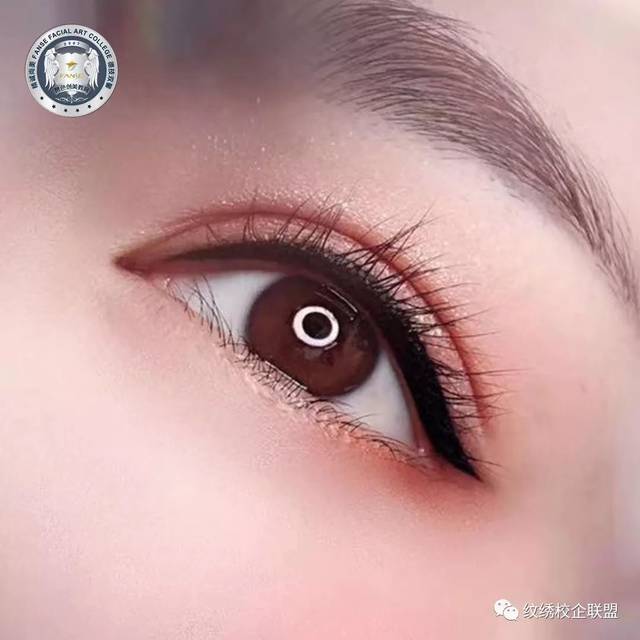 美瞳线掉色严重,是不是白做了