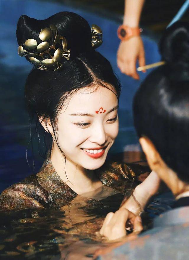 2019年最丑古装大赛,汤唯夺冠,倪妮第二,女明星们都长