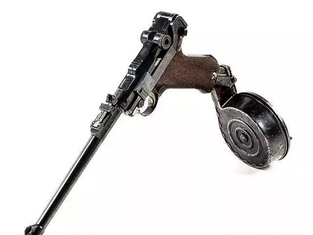 现代冲锋枪的开山鼻祖,德国mp18和mp28冲锋枪
