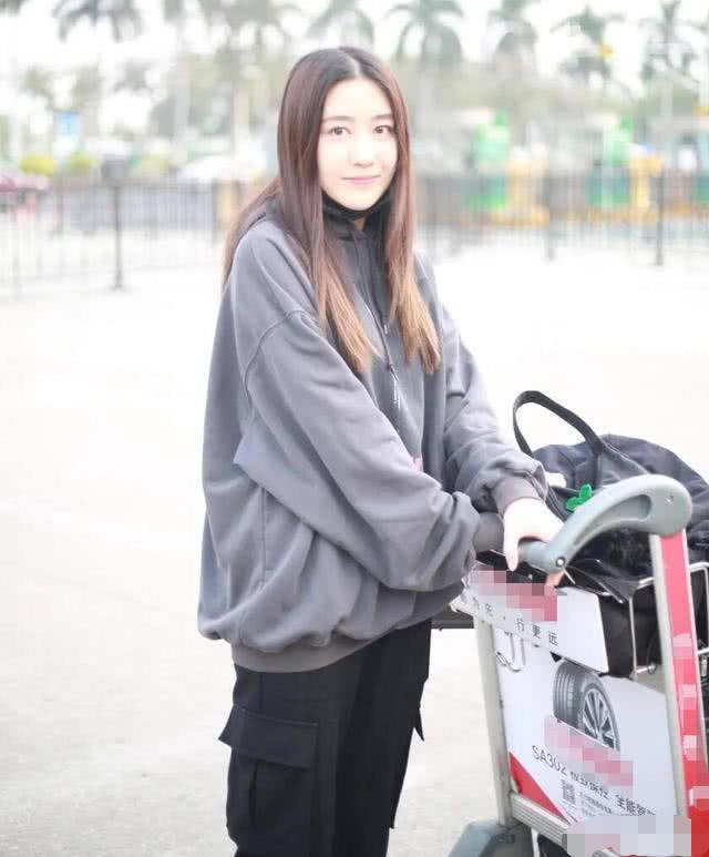 秦牛正威被爆参加选秀,面试一句话惹众怒!吴亦凡又要被消费了