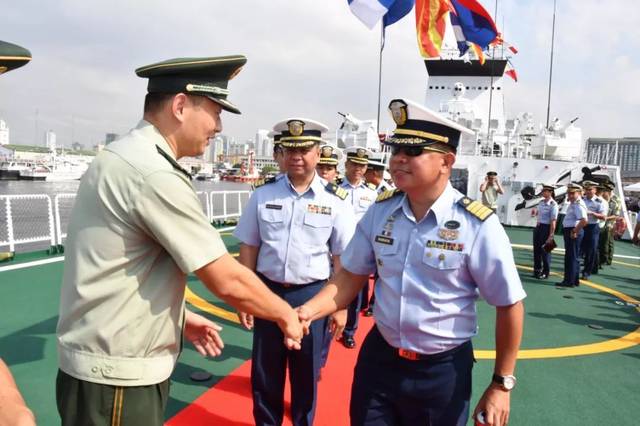 中国海警局局长王仲才少将同期率团访菲并出席中菲海警联委员会第三次