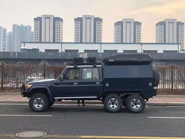 6x6 超级猛兽—丰田lc79 6x6 皮卡悍将 实拍现车