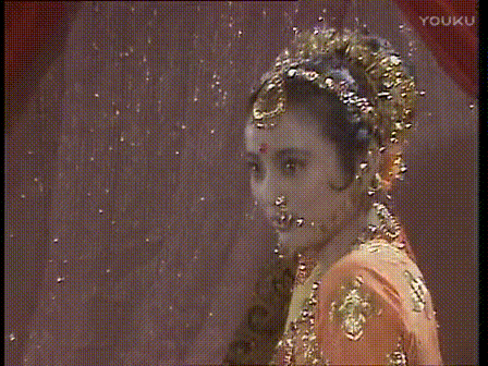别的就罢了,像猴子一样的公主……这对一个姑娘来说,太难了!