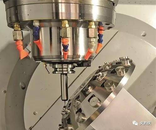 燕尾夹具的再升级,4柱式燕尾夹具长这样