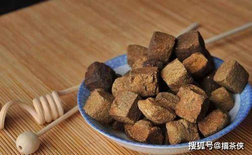 九,神曲,山楂,大麦芽(三仙饮)