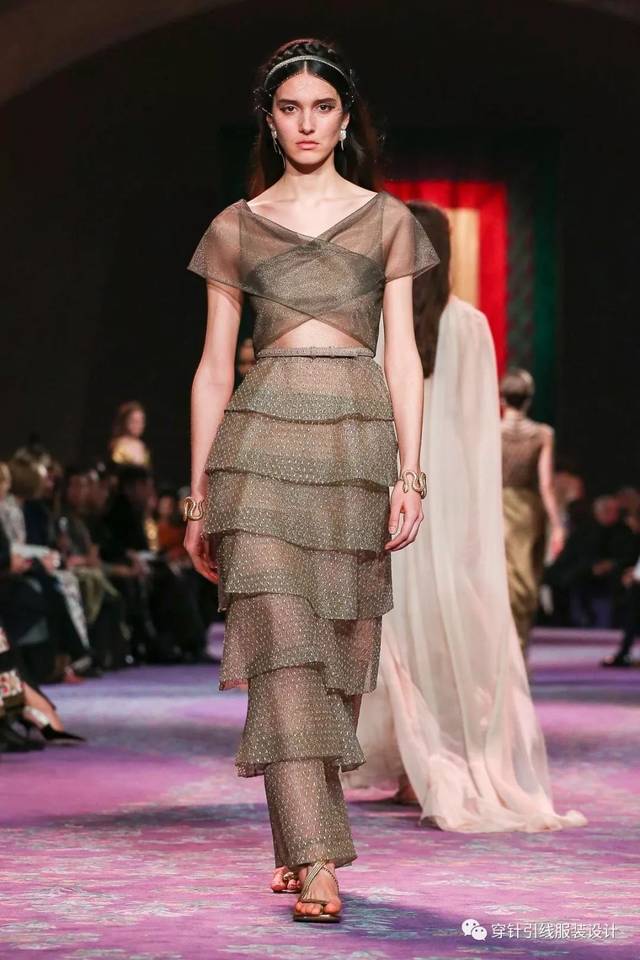 dior 2020春夏高定系列:如果女性统治了世界呢?