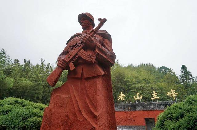 麻栗坡英雄:两次上战场两次立功,最后血洒老山,他为祖国尽力了