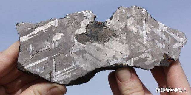 神秘的铁陨石:维斯台登结构和魏德曼花纹