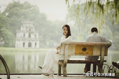 梦回分手时，解析昨天女朋友梦到分手的深层含义