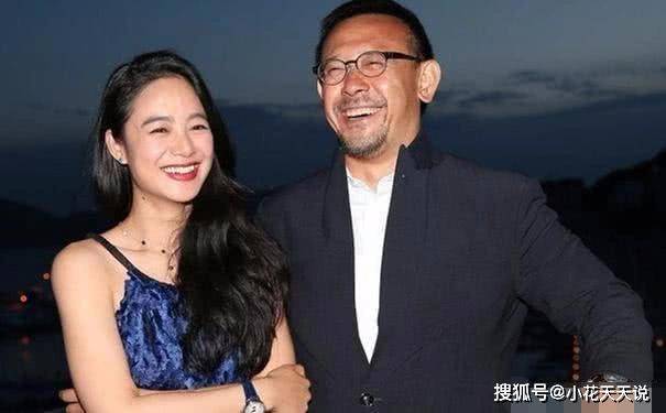 原创看完姜文的老婆,再看姜武的老婆,网友:兄弟俩的审美差距真大!