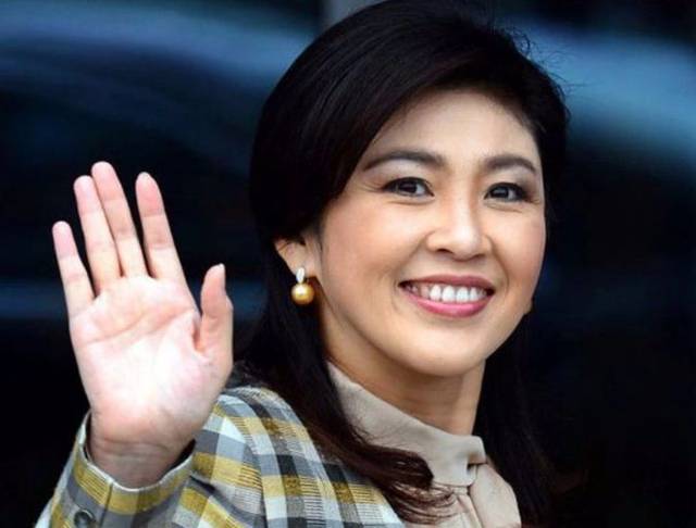 泰国前女总理英拉到底有多美?18岁风华绝代,50岁颜值如玉!