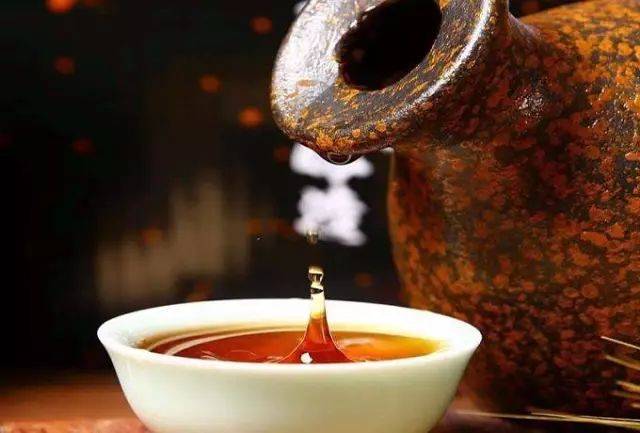 敬2020一杯酒,愿世间一切安好.