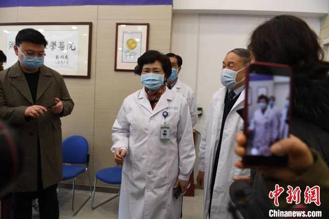 李兰娟院士再赴武汉:国士出征 不念归期