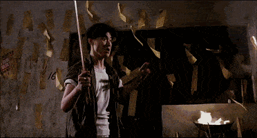 爆笑gif:哥们,你是不是故意的,新娘子好尴尬啊!