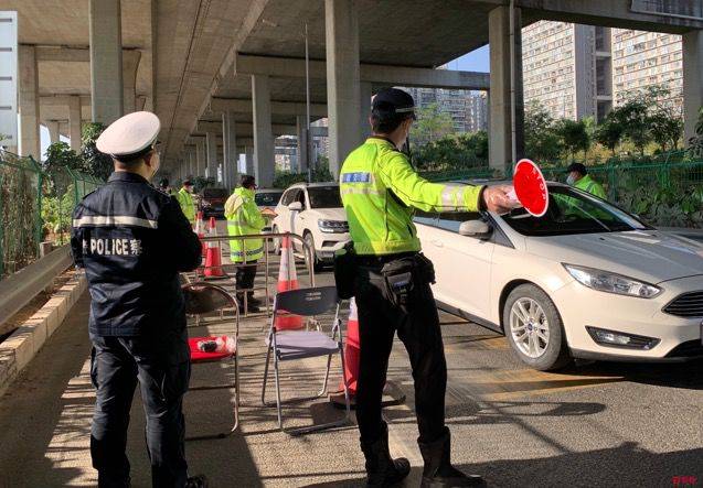 听说开车返深不设防深圳交警回应了