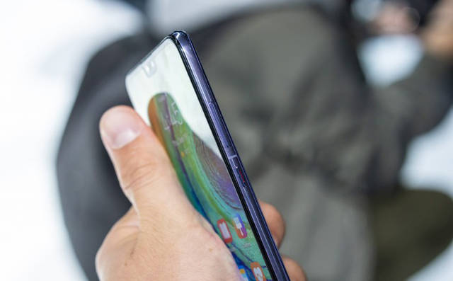 华为mate30pro孔位图片,华为mate40pro各孔说明 华为mate30 pro:三个降价原因确认