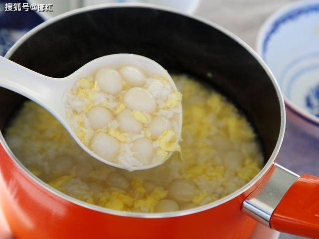 老祖宗传下来的好东西,煮汤圆加勺它,没有馅照好吃,滋补养颜气色好