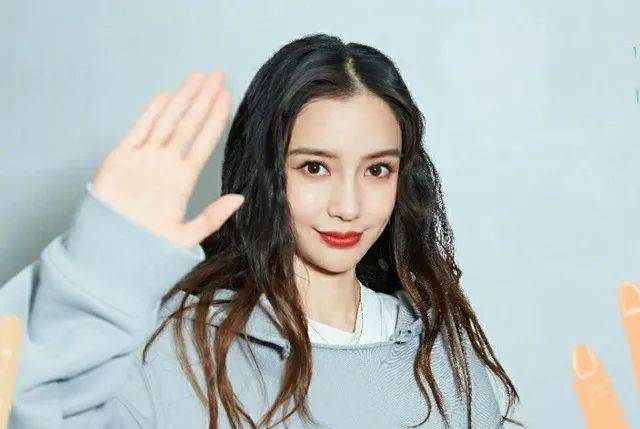 原创专家称穿山甲或为中间宿主,杨颖意外走红,她的公益广告很给力