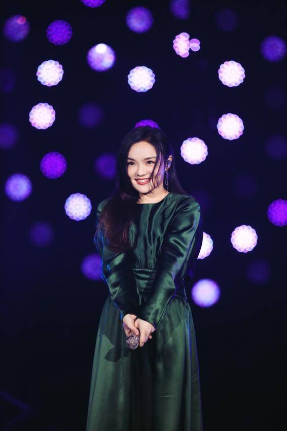 徐佳莹