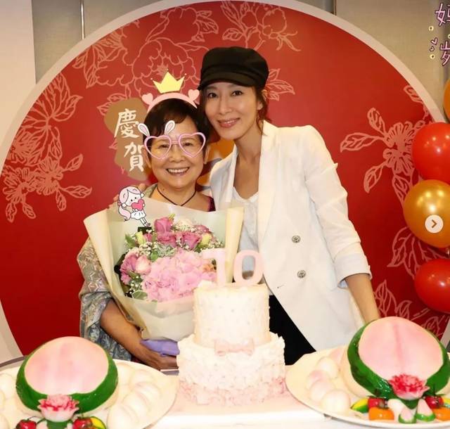 tvb往事|杨怡有喜,一代视后的辗转情路