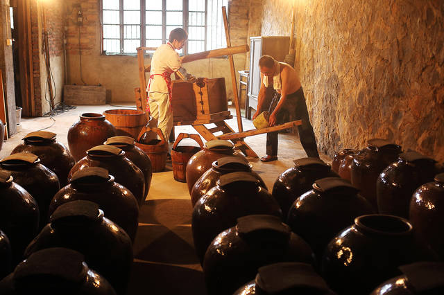 尤溪桂峰黄酒酿造技艺,传承古法的酿造技艺,纯正手工酿造的美酒