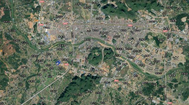 原创从卫星地图看广西各城市发展,一条江起家发展,只有北海不一样图片