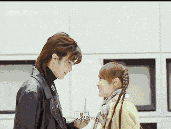 把杨丞琳的脸都亲