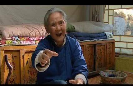 "奶奶"专业户,鲁园老师去世,愿奶奶一路走好!