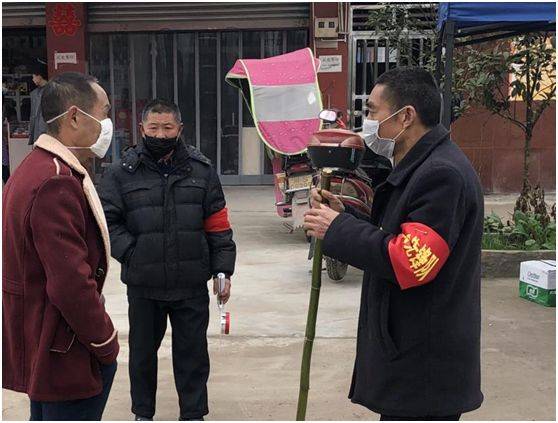 "疫线人物"|手握"兵器"的"竹竿"兵——记大竹县安吉乡
