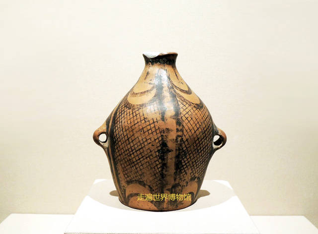 世界博物馆陶器器型概览,其中此陶器器型的用途至今无人能解