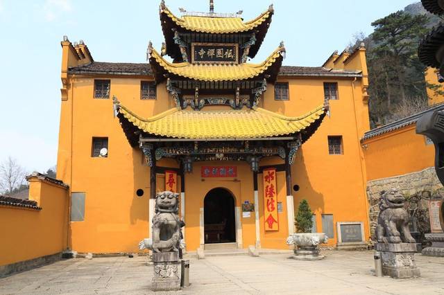 原创安徽香火旺盛的一座寺庙,是全国重点寺院,是九华山四大禅林之一